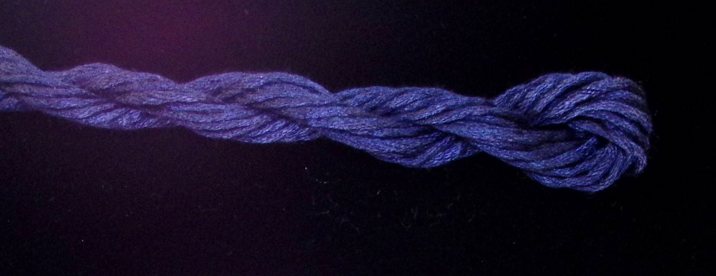 7011 Dark Navy Soie Cristale