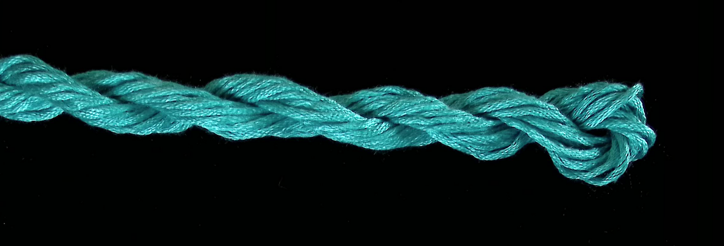 8112  Peacock Blue Soie Cristale