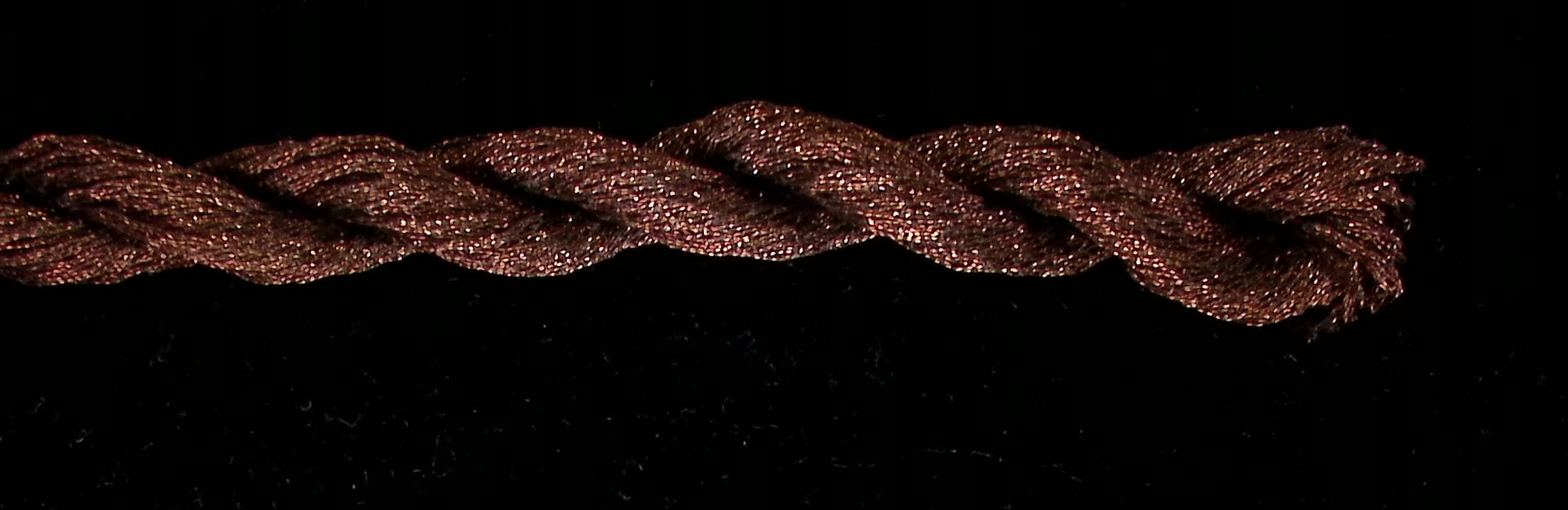 Antica AT6 Bronze – Enriched Threads